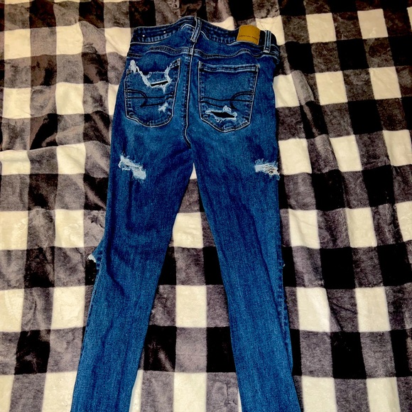 American Eagle Jeans - Picture 2 of 4